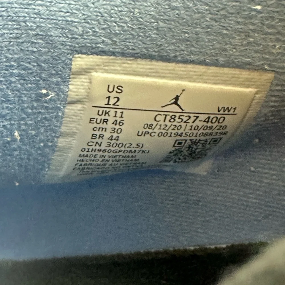 Air Jordan 4 Retro University Blue Nike Athletic Shoes 12 Mens